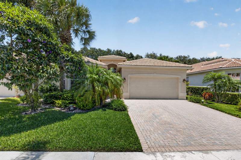 4 bedroom Single Family Residence at 6959 Imperial Beach Circle, Valencia Palms, Delray Beach — photo 2