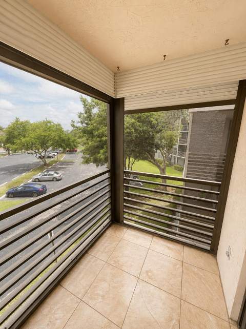 1000 Colony Point Circle #315, Pembroke Pines FL - photo 11 of 11