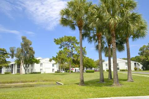 3726 Savoy Lane #D2, West Palm Beach FL - photo 7 of 10