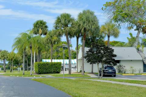 3726 Savoy Lane #D2, West Palm Beach FL - photo 9 of 10