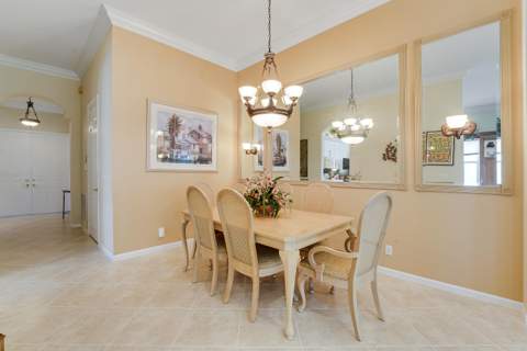 6554 Pavone Street, Lake Worth FL - photo 9 of 60