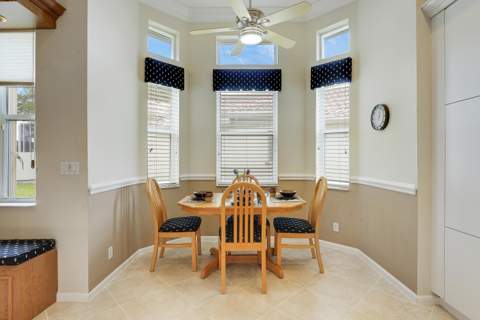 6554 Pavone Street, Lake Worth FL - photo 14 of 60