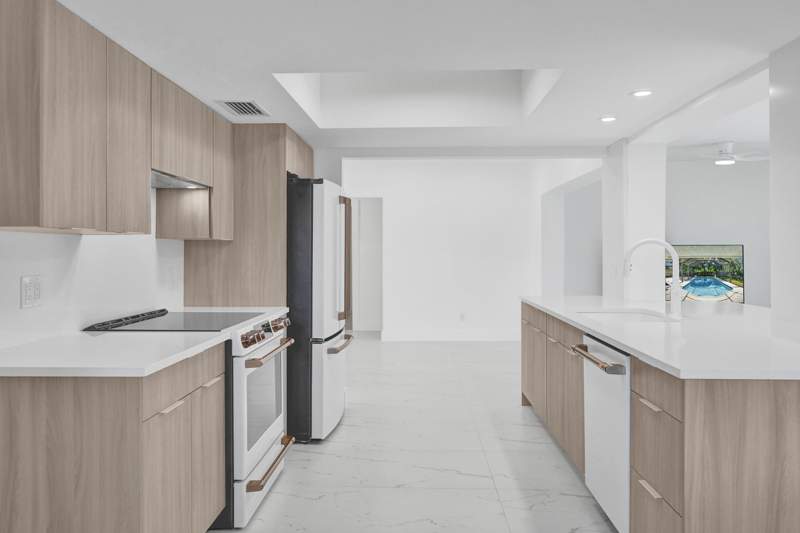 3 bedroom Single Family Residence at 2030 N 54th Avenue, Hollywood Hills Amen Plat, Hollywood — photo 4