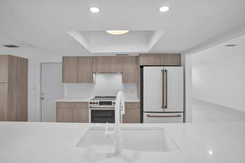 2030 N 54th Avenue, Hollywood FL - photo 6 of 57