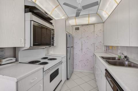 4059 Guildford D, Boca Raton FL - photo 18 of 101