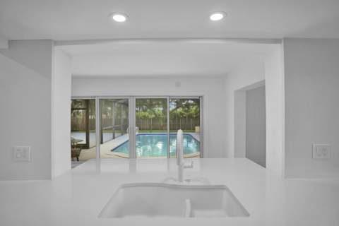 2030 N 54th Avenue, Hollywood FL - photo 22 of 57