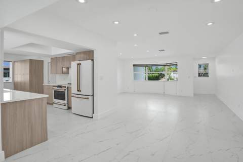 2030 N 54th Avenue, Hollywood FL - photo 17 of 57