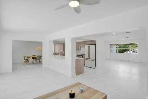 2030 N 54th Avenue, Hollywood FL - photo 23 of 57