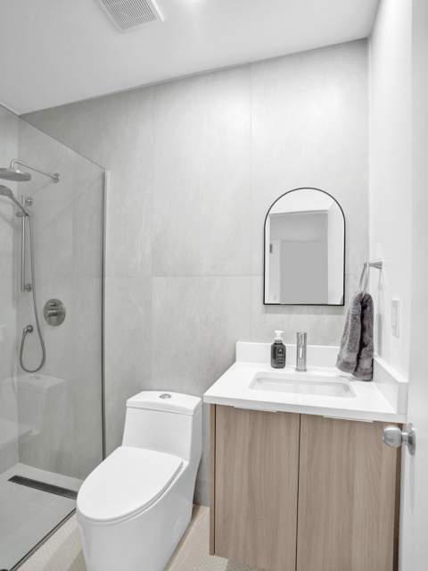 2030 N 54th Avenue, Hollywood FL - photo 9 of 57