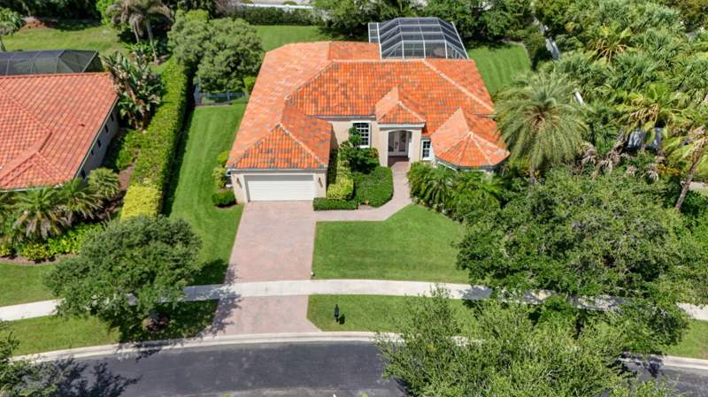 4 bedroom Single Family Residence at 9954 SE Osprey Pointe Drive, Osprey Cove Yacht Club, Hobe Sound — photo 4