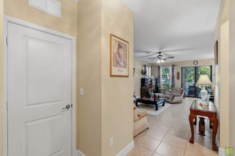 5809 NW 46th Lane, Tamarac FL - photo 7 of 73