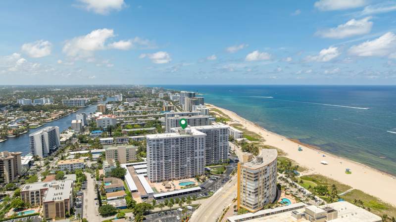 1 bedroom Condominium at 405 N Ocean Boulevard #815, Parliament House Condo, Pompano Beach — photo 3