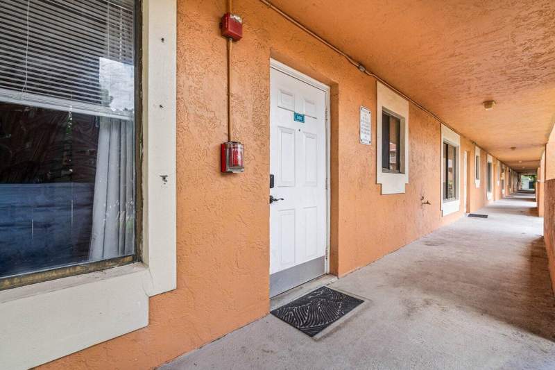 2 bedroom Condominium at 6900 SW 39th Street #101j, Courtyards At Davie Condo, Davie — photo 3