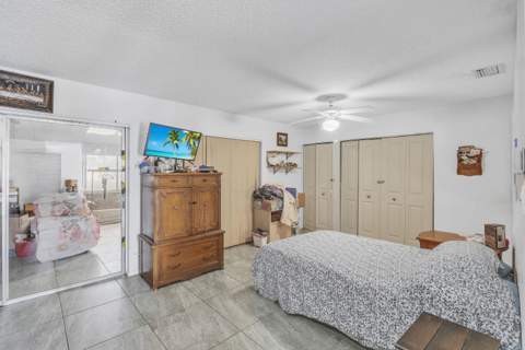 5775 W Fernley Dr Drive #76, West Palm Beach FL - photo 12 of 40