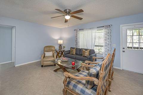 539 Shady Pine Way #B2, Greenacres FL - photo 12 of 29