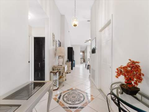 3897 Dafilee Circle, West Palm Beach FL - photo 6 of 49