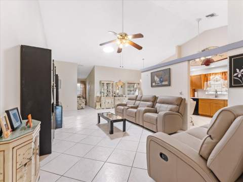 3897 Dafilee Circle, West Palm Beach FL - photo 8 of 49
