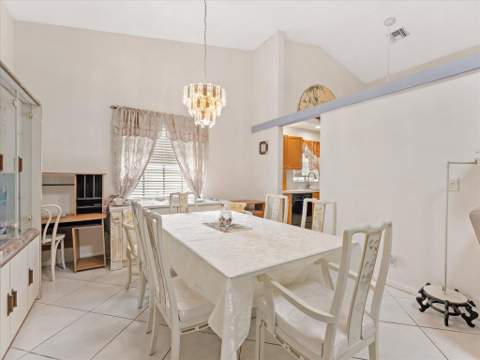 3897 Dafilee Circle, West Palm Beach FL - photo 17 of 49