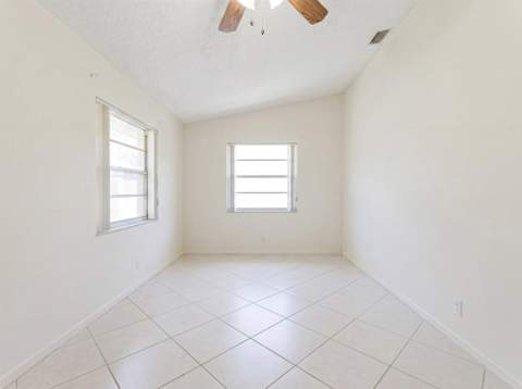 3897 Dafilee Circle, West Palm Beach FL - photo 24 of 49
