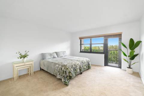 5100 N Ocean Boulevard #517, Lauderdale-By-The-Sea FL - photo 15 of 40