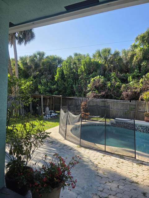 757 SW 36th Terrace, Palm City FL - photo 15 of 37