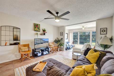 6570 Royal Palm Boulevard #210j, Margate FL - photo 10 of 36