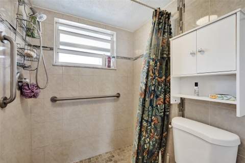 6570 Royal Palm Boulevard #210j, Margate FL - photo 19 of 36