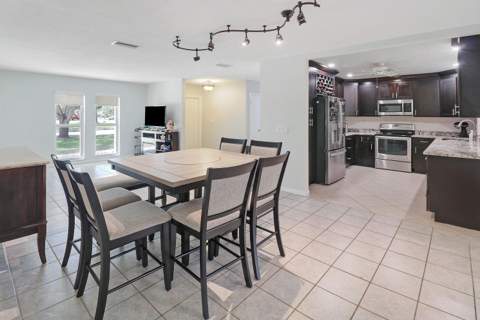 3721 NW 108th Drive, Coral Springs FL - photo 8 of 40