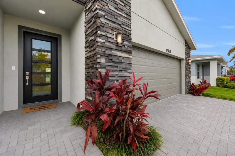 4 bedroom Single Family Residence at 12758 SW Phoenix Drive, Emery II, Port St. Lucie — photo 2