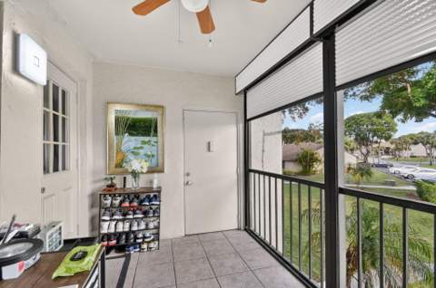 536 Shady Pine Way #A2, Greenacres FL - photo 9 of 42