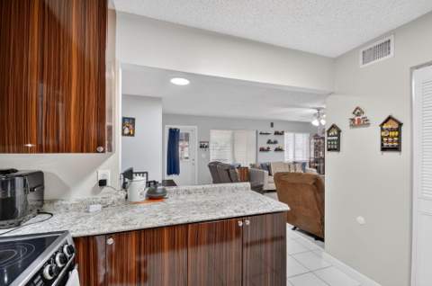 536 Shady Pine Way #A2, Greenacres FL - photo 21 of 42