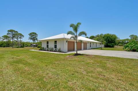 425 N Ffa Road, Fort Pierce FL - photo 13 of 107