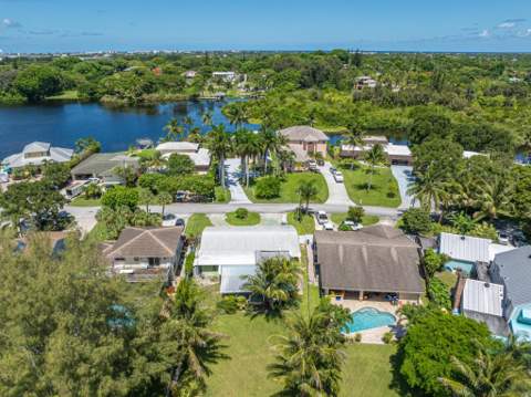 6563 Paul Mar Drive, Lake Worth FL - photo 7 of 89