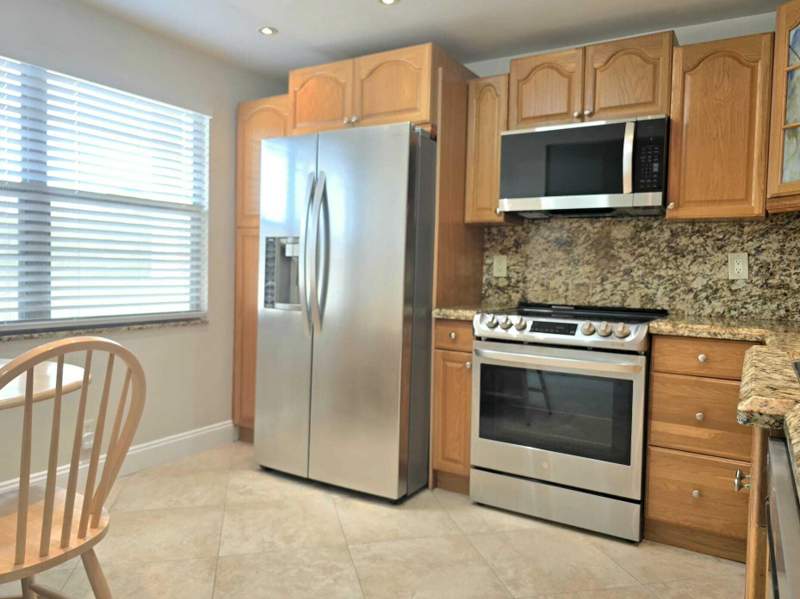 2 bedroom Condominium at 2402 Antigua Circle #E3, ANTIGUA VILLAGE II B CONDO, Coconut Creek — photo 4