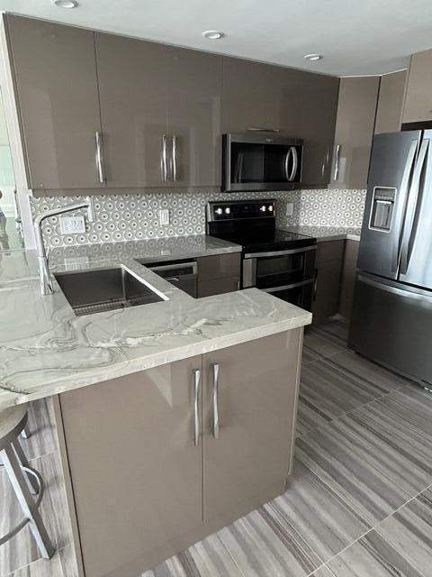 4050 N Ocean Drive #1006, Lauderdale-By-The-Sea FL - photo 13 of 53