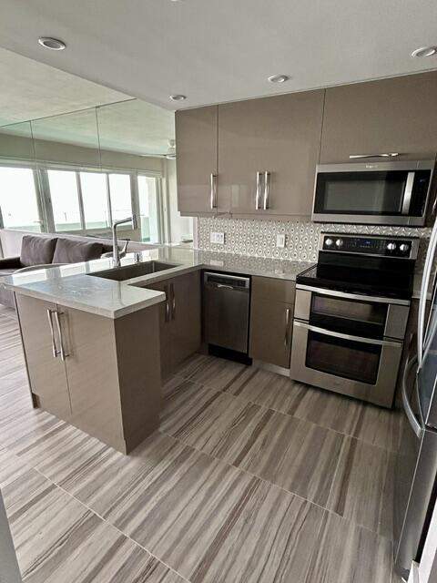 4050 N Ocean Drive #1006, Lauderdale-By-The-Sea FL - photo 14 of 53