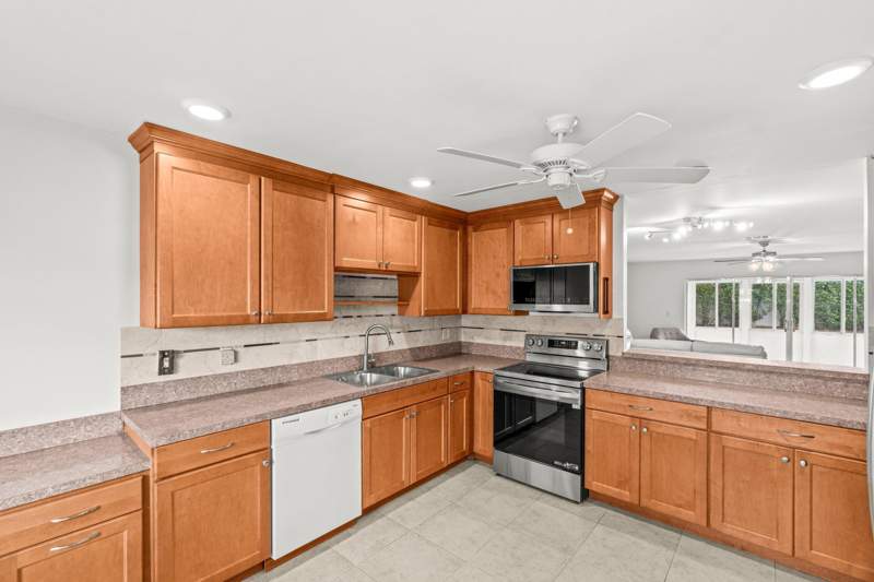 2 bedroom Condominium at 5074 Privet Place #B, Bridgeview Condo, Delray Beach — photo 4