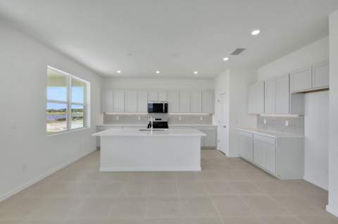 10724 NW Suncrest Lp, Port St. Lucie FL - photo 17 of 37