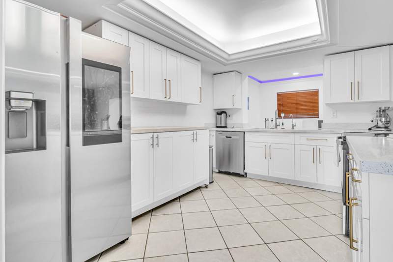 3 bedroom Single Family Residence at 2200 N 47th Avenue, Hollywood Hills Amen Plat, Hollywood — photo 5