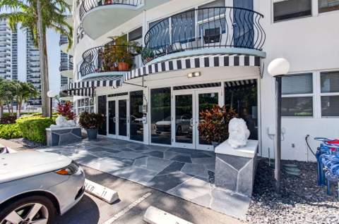 3250 NE 28th Street #Unit 302, Fort Lauderdale FL - photo 6 of 47