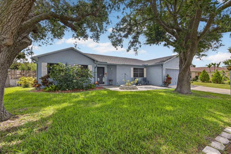 3 bedroom Single Family Residence at 2273 SW Plymouth Street, Port St Lucie Section 12, Port St. Lucie — photo 5