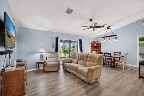 2273 SW Plymouth Street, Port St. Lucie FL - photo 11 of 65