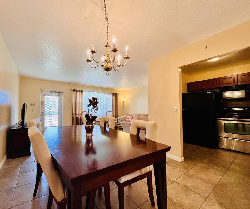 1 bedroom Condominium at 142 Cambridge F, Century Village - Cambridge Condo, West Palm Beach — photo 3