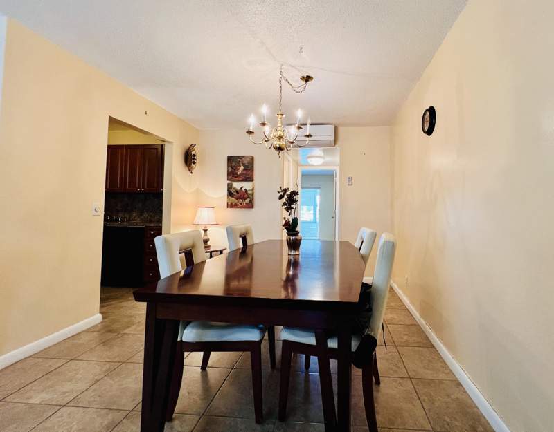 1 bedroom Condominium at 142 Cambridge F, Century Village - Cambridge Condo, West Palm Beach — photo 5