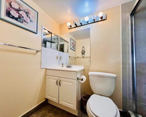 142 Cambridge F, West Palm Beach FL - photo 9 of 18