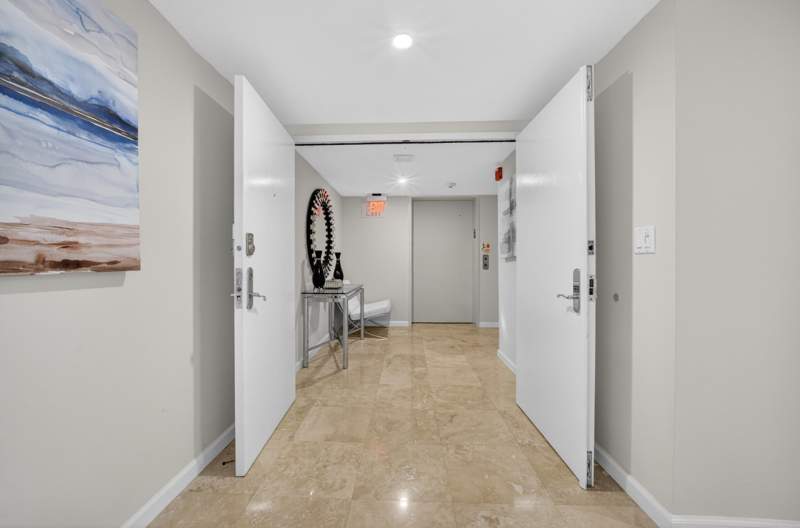 3 bedroom Condominium at 45 Hendricks Isle #403, 45 Hendricks Condo, Fort Lauderdale — photo 4