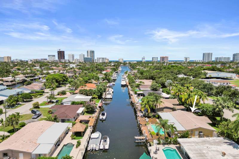 4 bedroom Single Family Residence at 2265 SE 12th Street, Pompano Shores Sec, Pompano Beach — photo 4