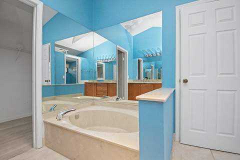 7986 Palacio Del Mar Drive, Boca Raton FL - photo 24 of 36