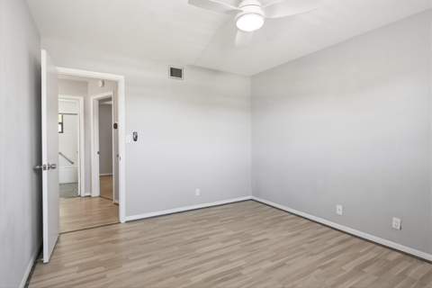 905 NE 28th Street #206, Wilton Manors FL - photo 18 of 66