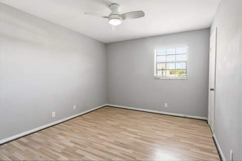 905 NE 28th Street #206, Wilton Manors FL - photo 20 of 66